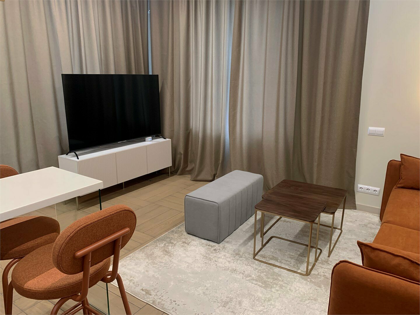 Двухкомнатный ЛЮКС (22 этаж)