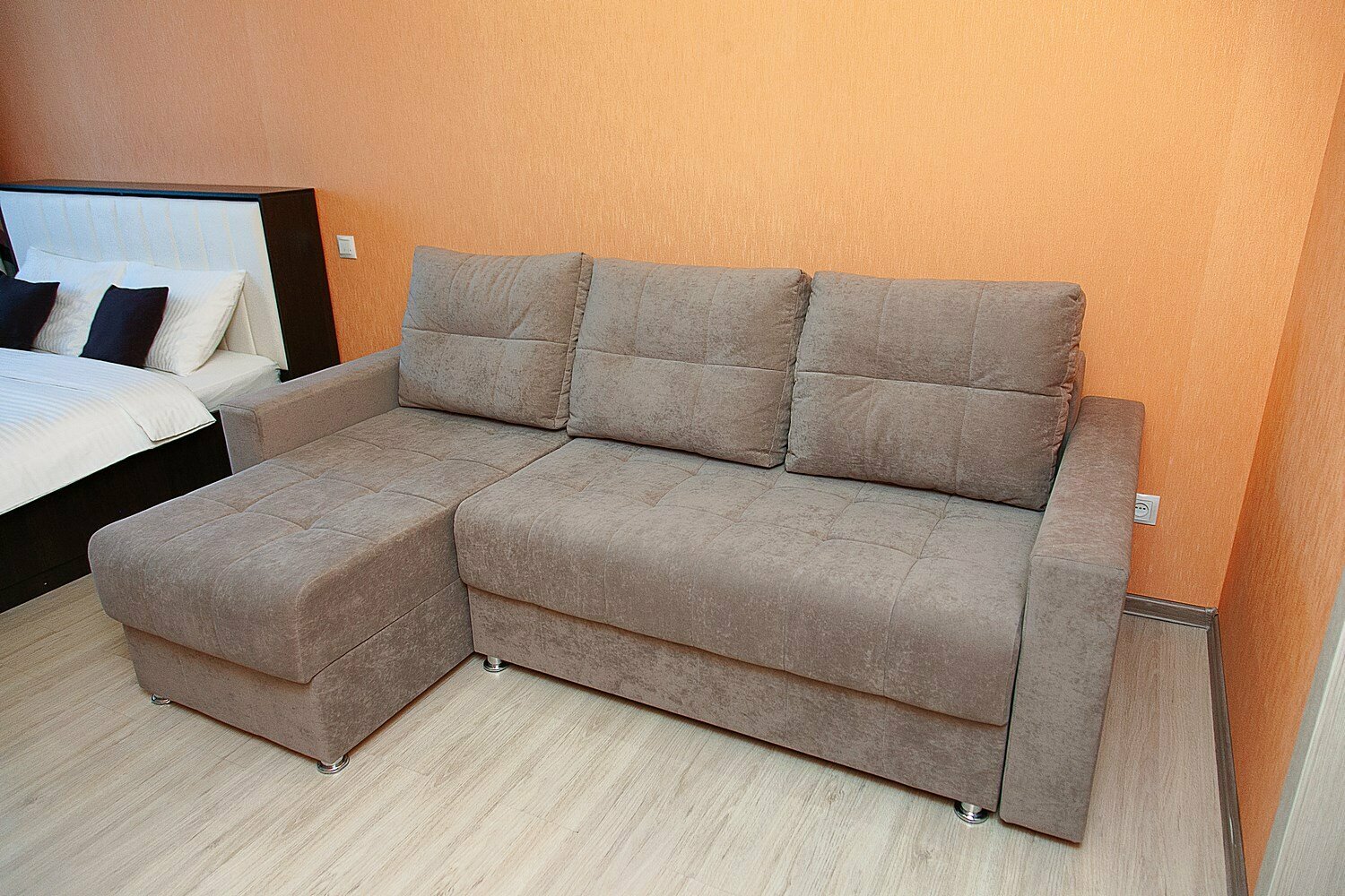 Однокомнатная 23 этаж_Фрунзе 49