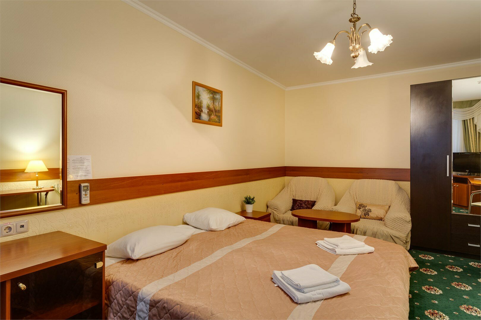 Двухкомнатные апартаменты  с двумя спальнями (4 местные)