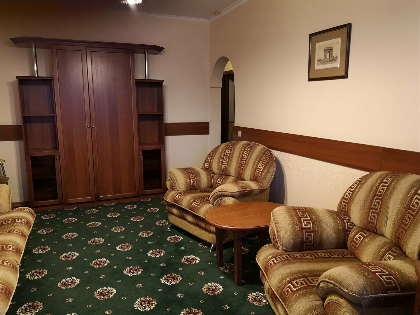 Двухкомнатные апартаменты гостиная +спальня