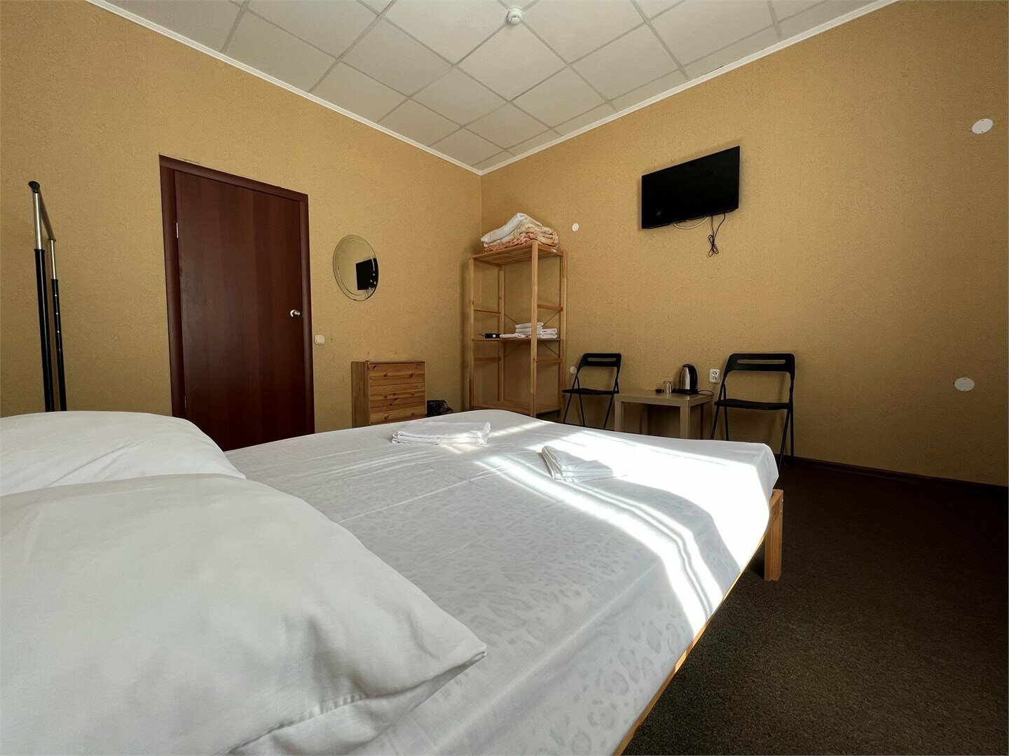 Двухместный номер эконом-класса с 2х сп кроватью