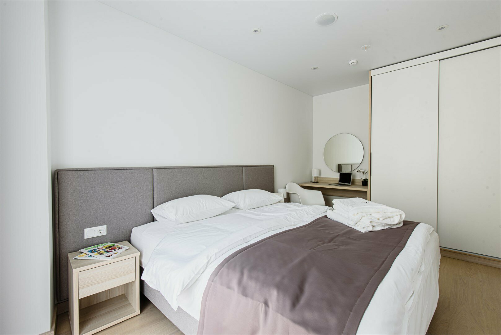 Делюкс (небольшой двухкомнатный номер)