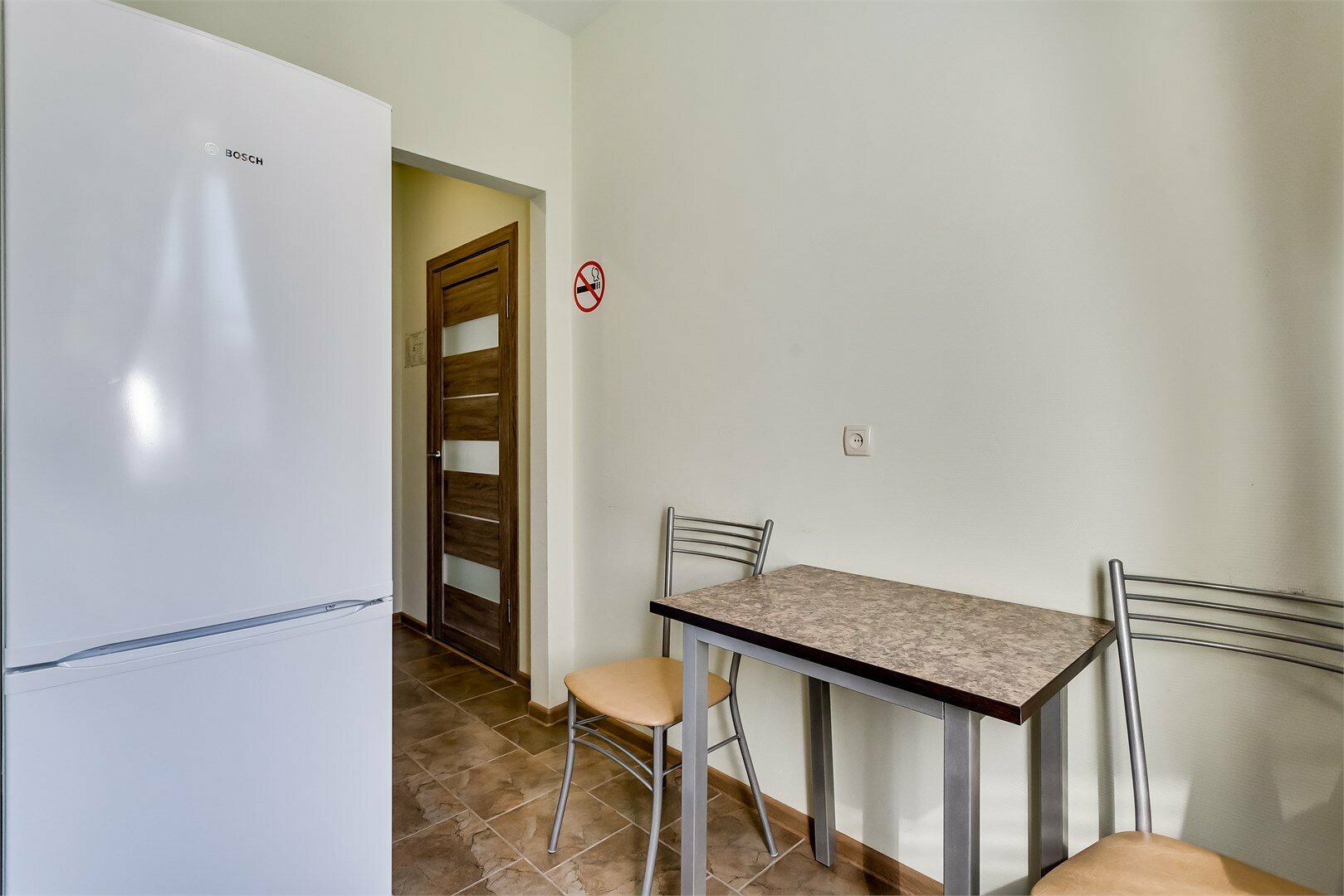 Апартаменты Делюкс со своим санузлом и кухней