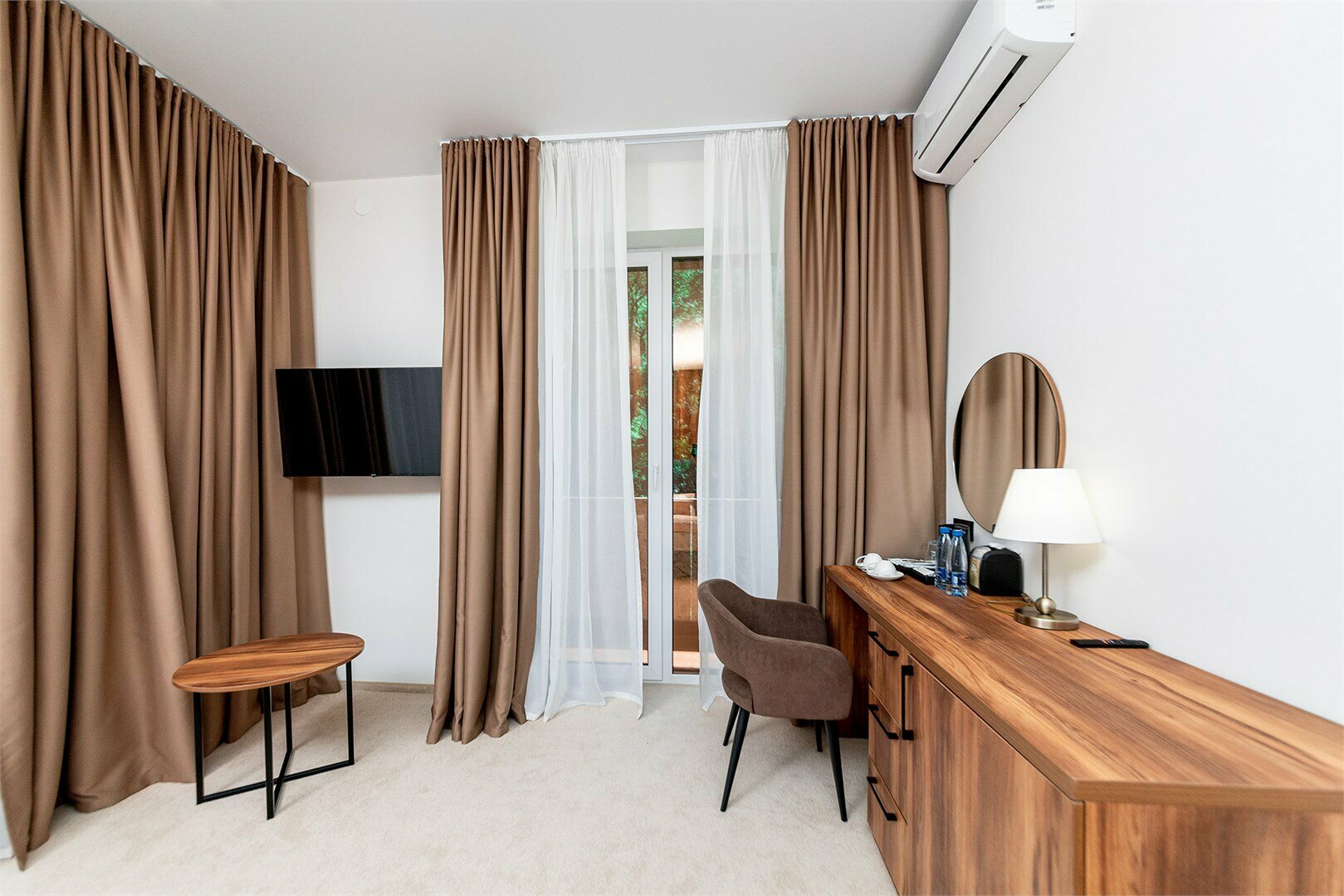 Джуниор сьют