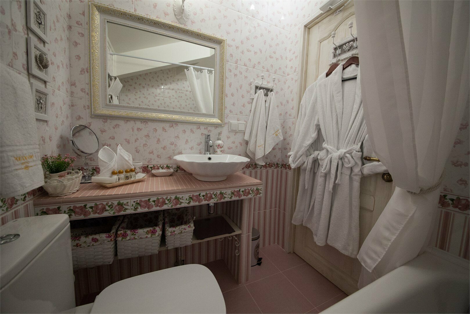 Номер Делюкс (2 взрослых, 1 ребенок)