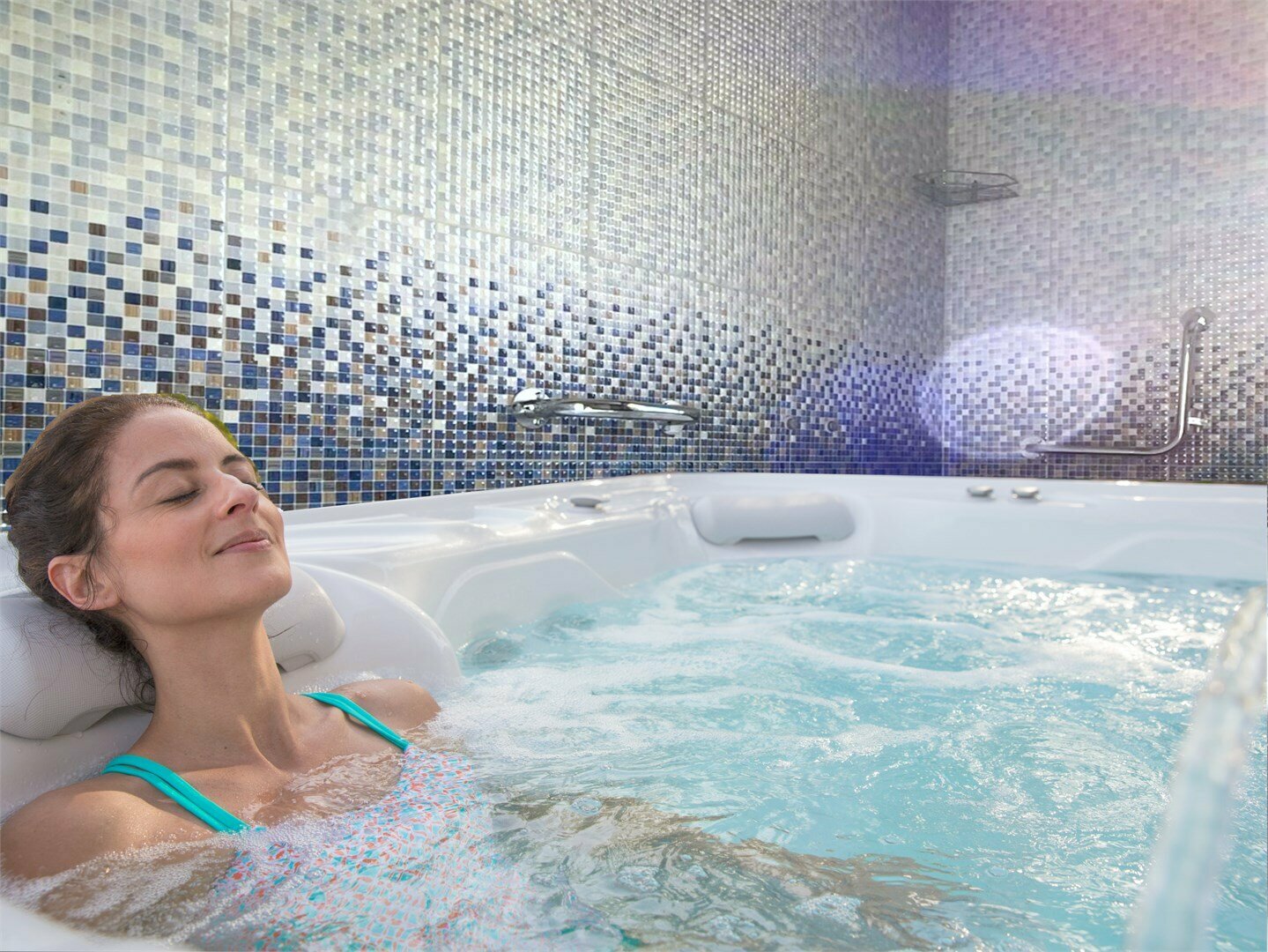 Адмиральский люкс с гидромассажной ванной и сауной