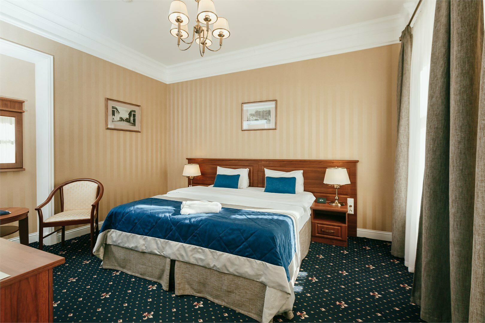 Классик c 1 двуспальной или 2 отдельными кроватями