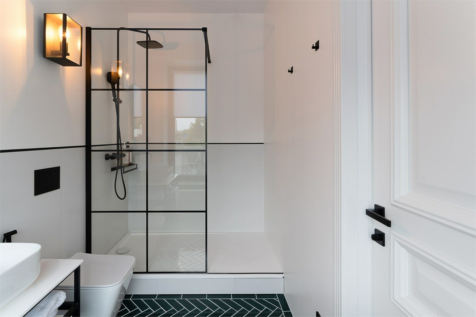 Room Comfort + Terrace