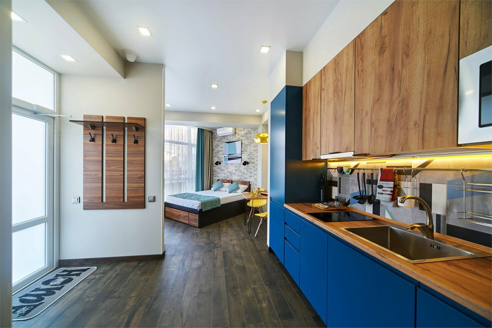 Делюкс студио "Молодежный"