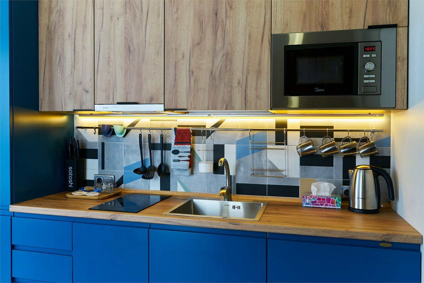 Делюкс студио "Молодежный"