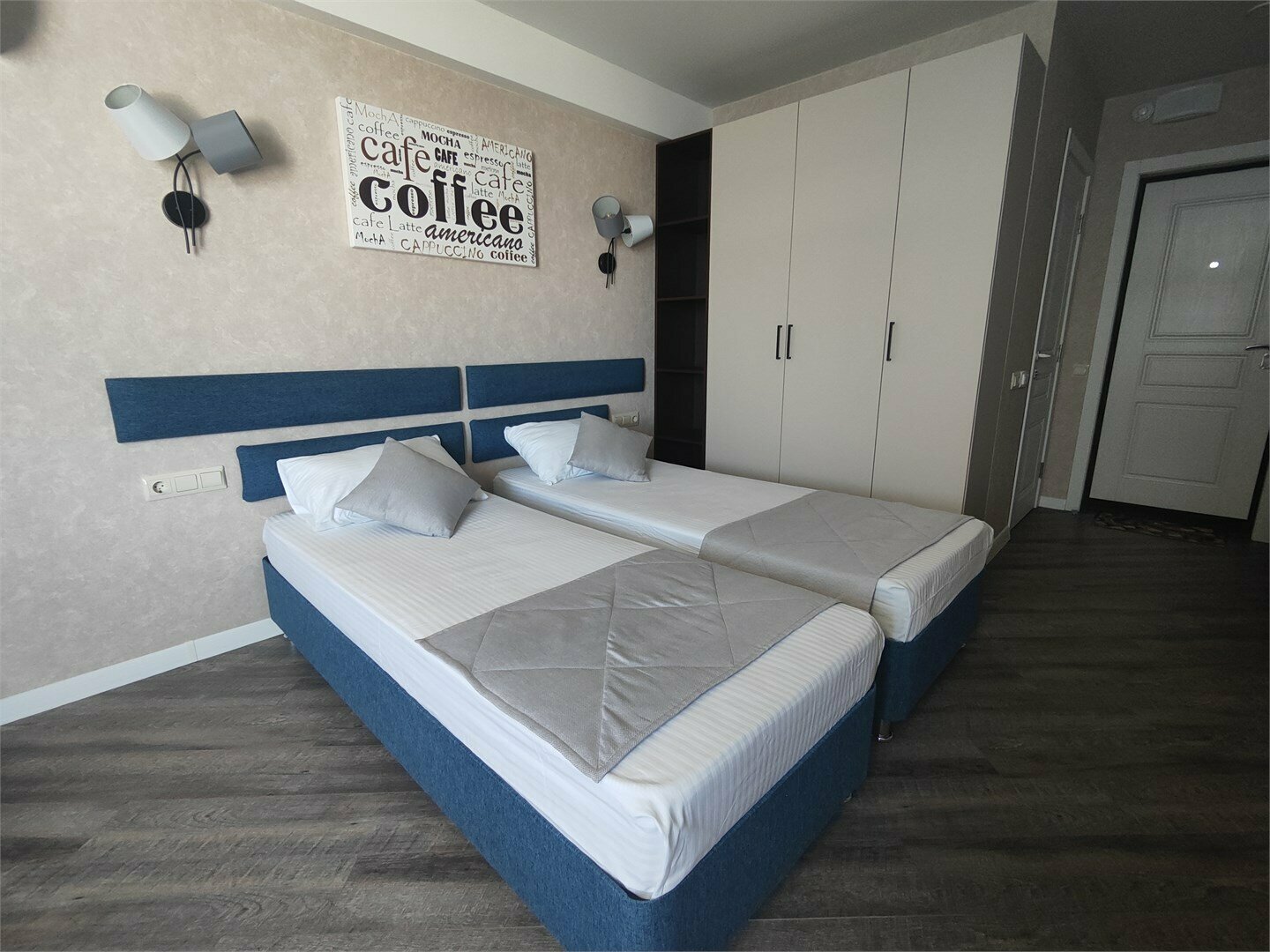 Делюкс студио "Кофейный"