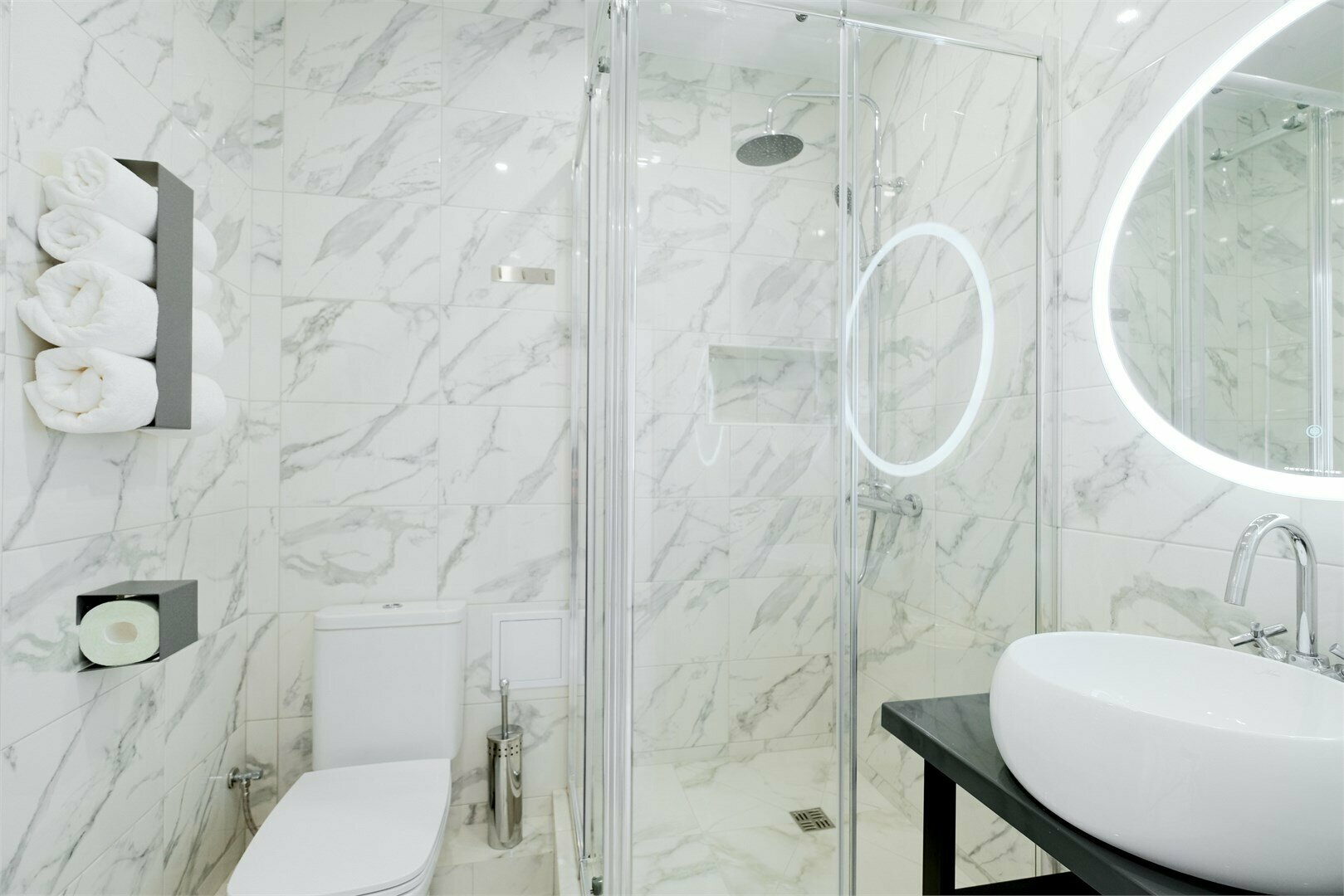 Двухместный номер с одной большой кроватью