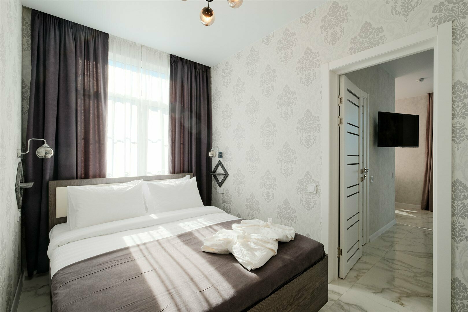 Двухкомнатный четырехместный номер (люкс)