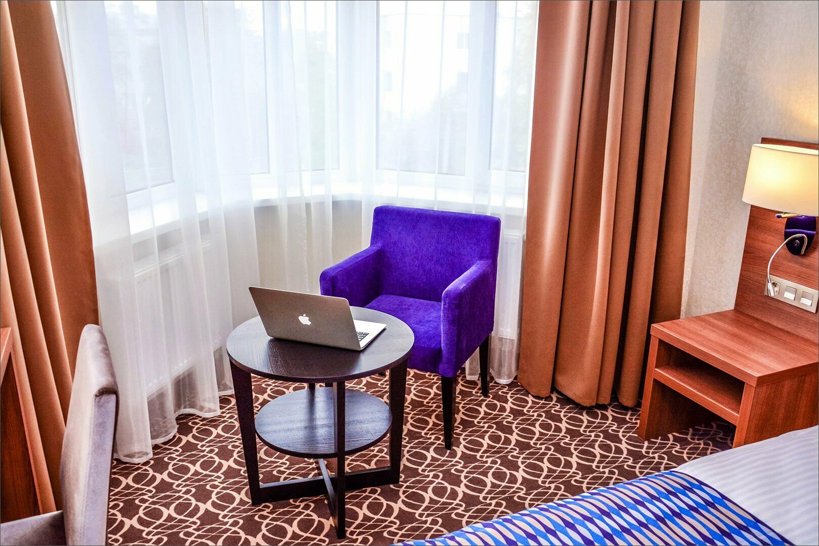 Улучшенный двухместный номер Делюкс с 1 кроватью или 2 отдельными кроватями