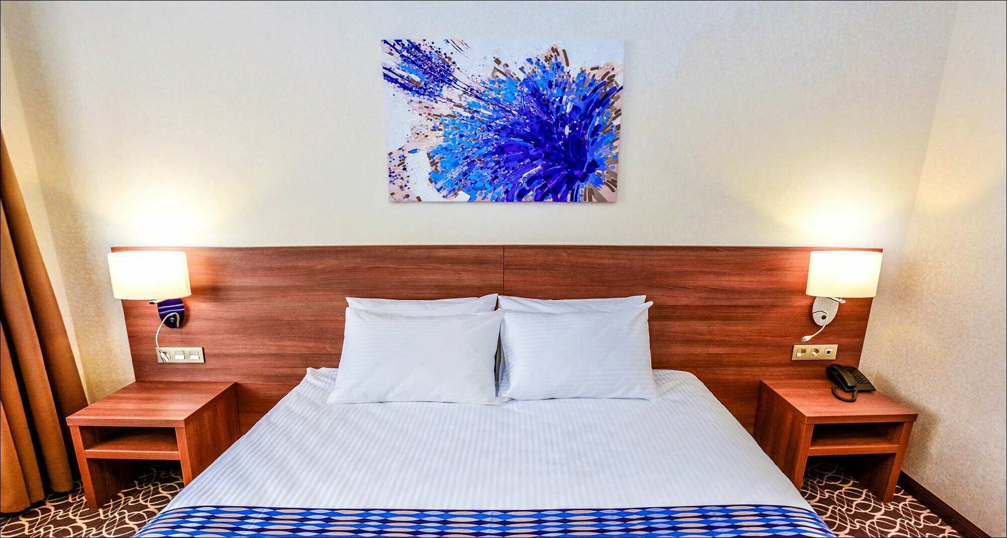 Улучшенный двухместный номер Делюкс с 1 кроватью или 2 отдельными кроватями