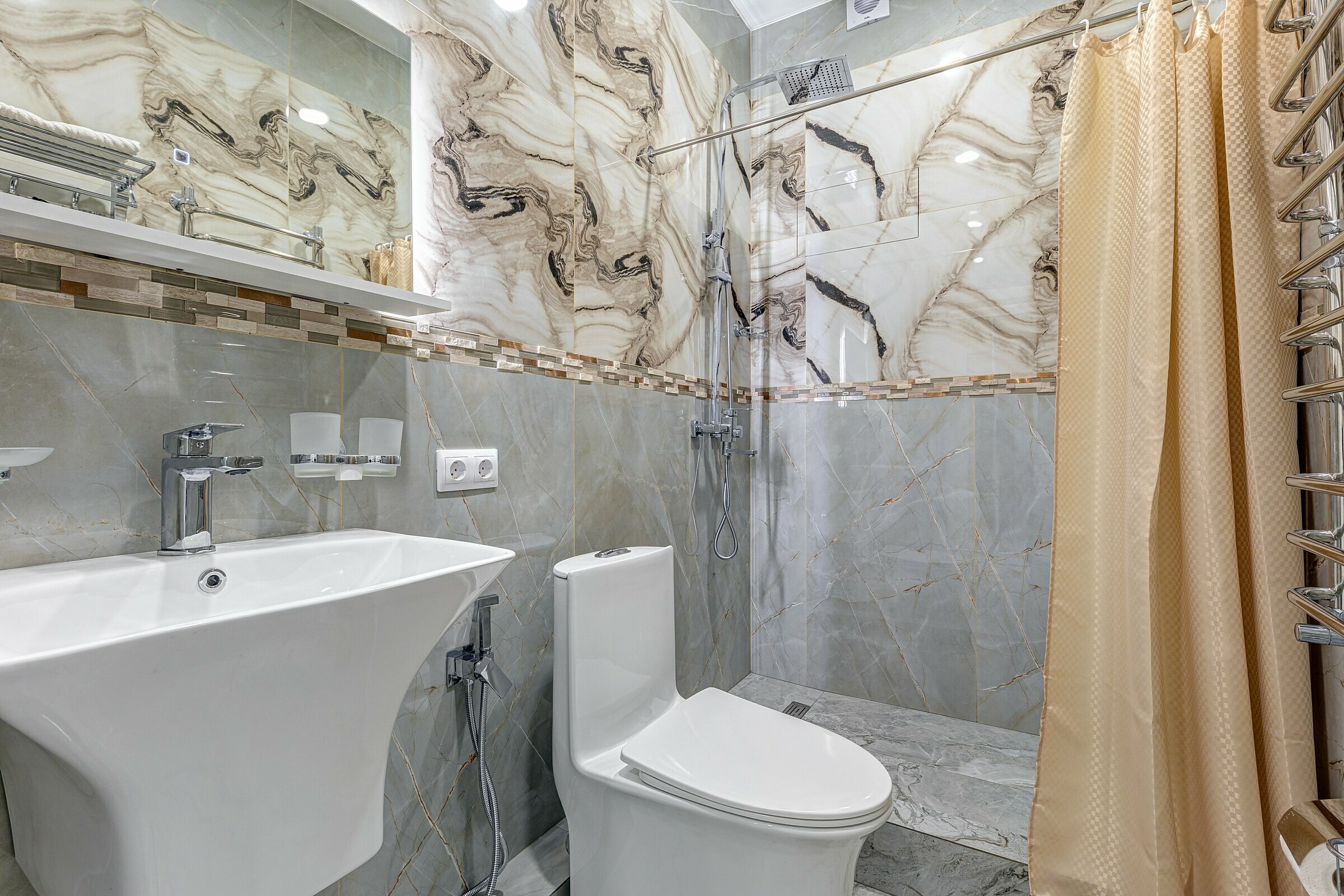 Двухместный мансарда