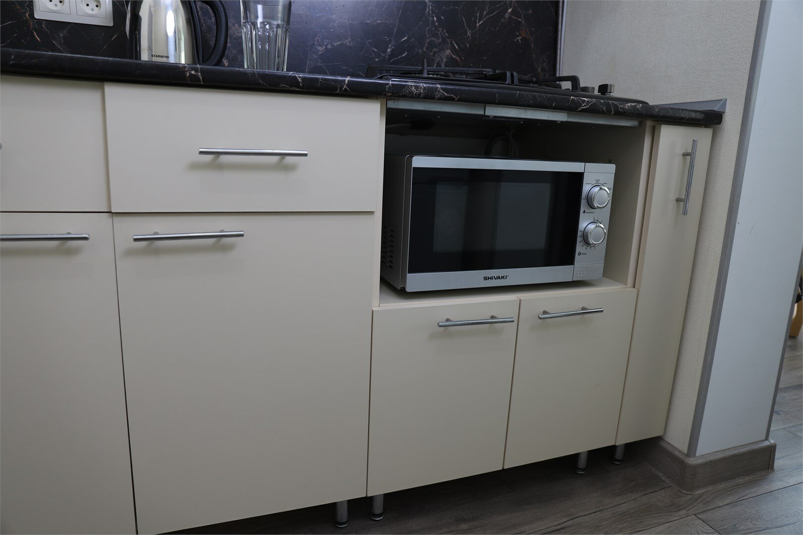 Двухкомнатные апартаменты на первом этаже