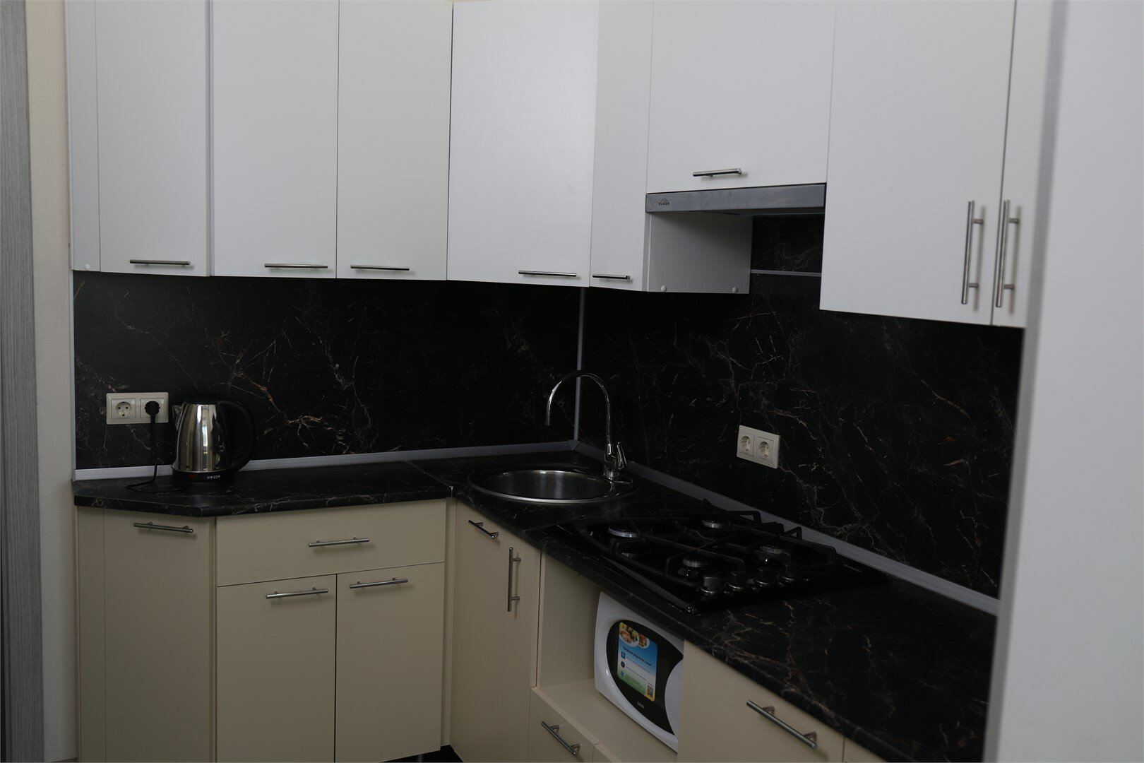 Двухкомнатные апартаменты на третьем этаже