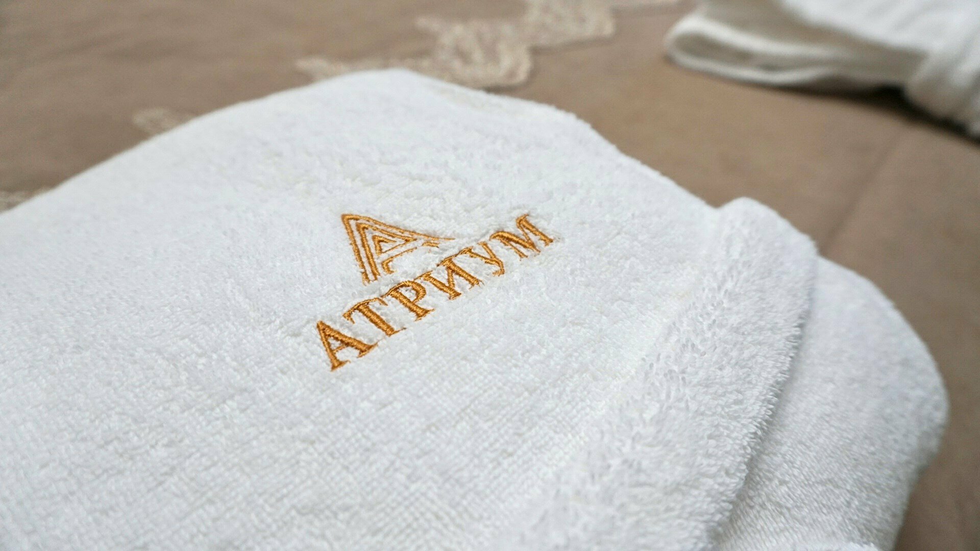 Стандарт с видом на горы