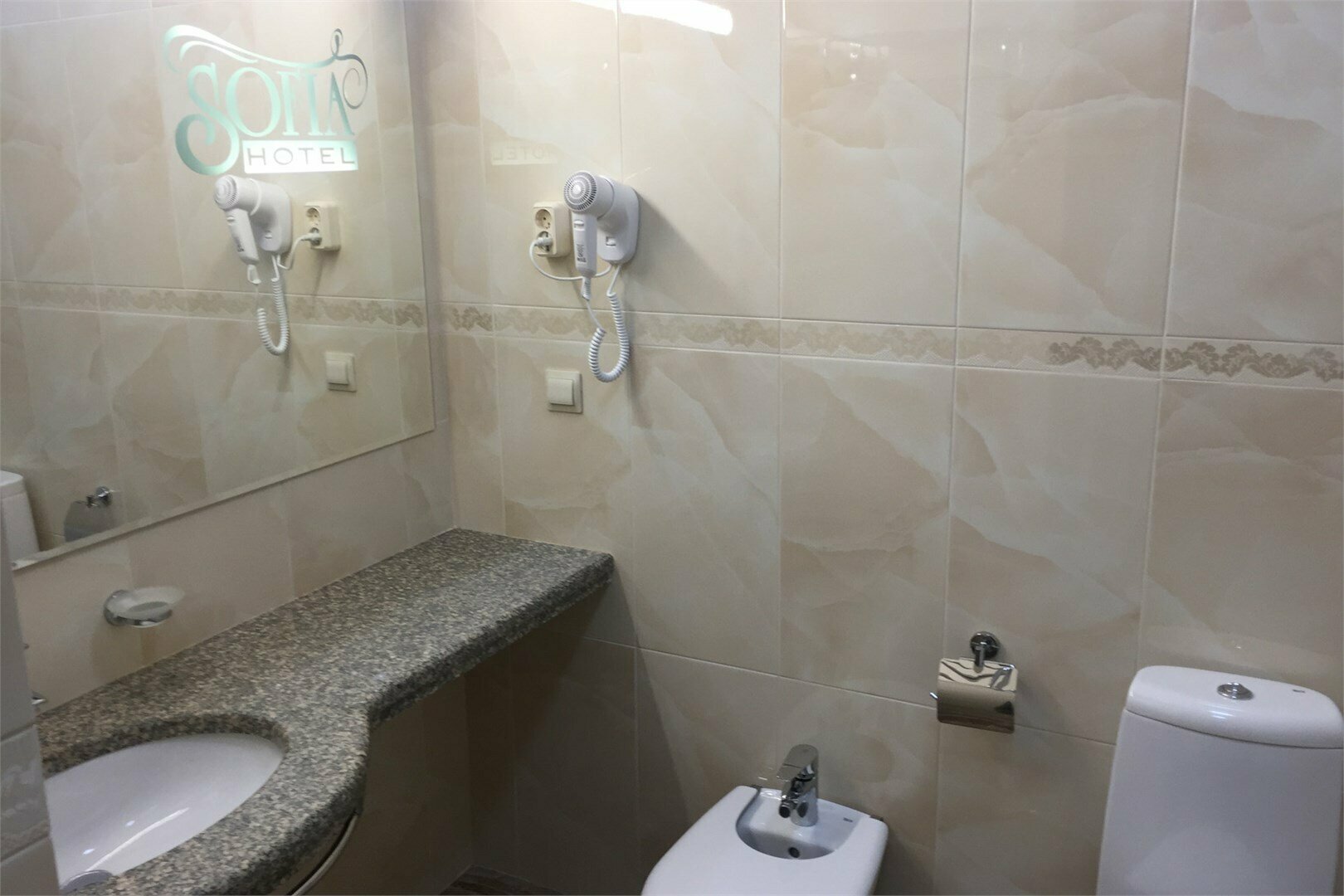 Люкс с кроватью размера «king-size» и гидромассажной ванной