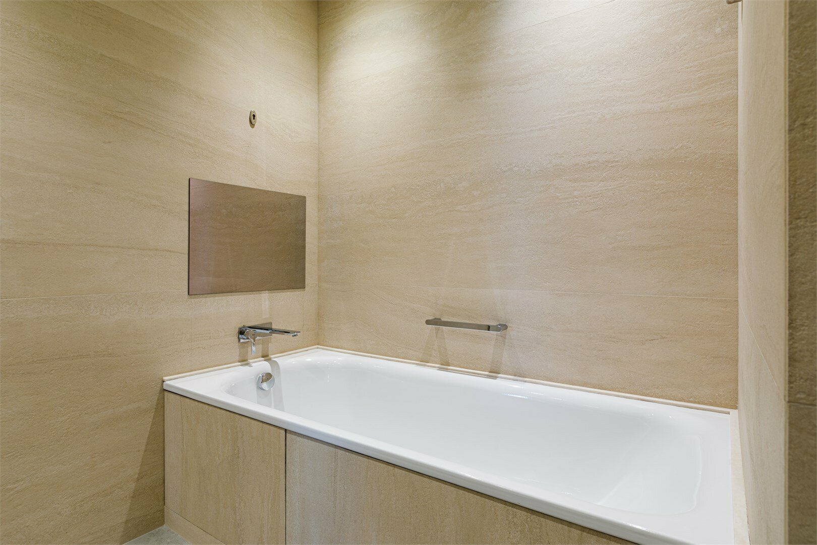 Джуниор Сьют с видом на город | 1 большая кровать | доступ в Представительскую гостиную