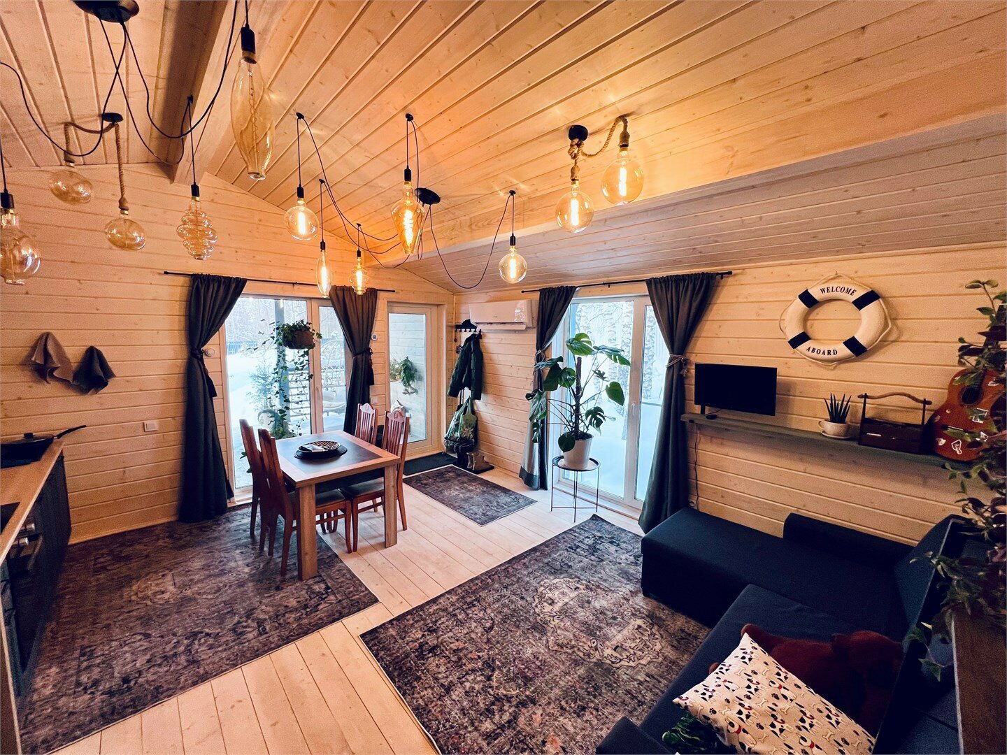 Семейный номер с террасой