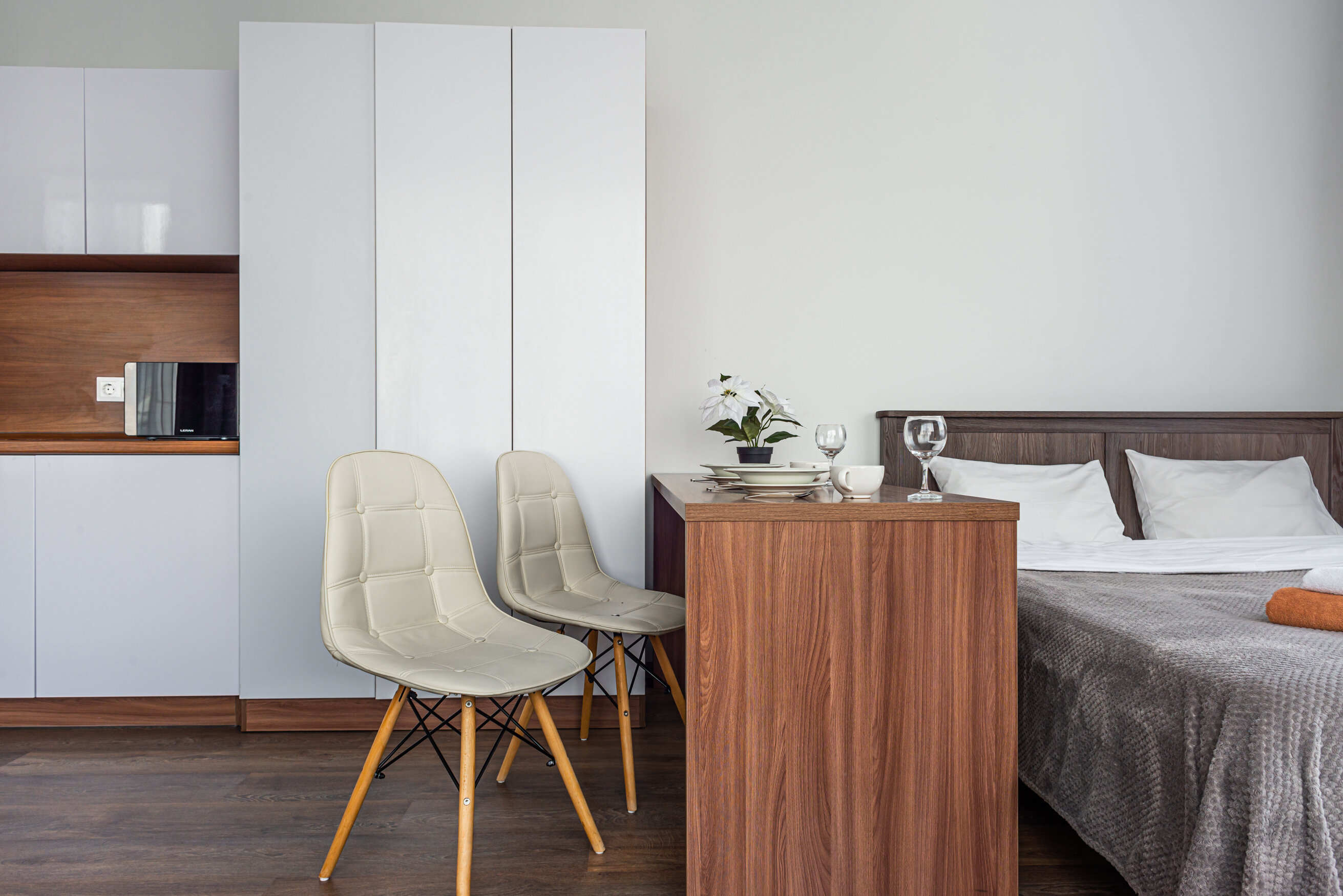 5. Улучшенный просторный номер для 4 гостей (17)