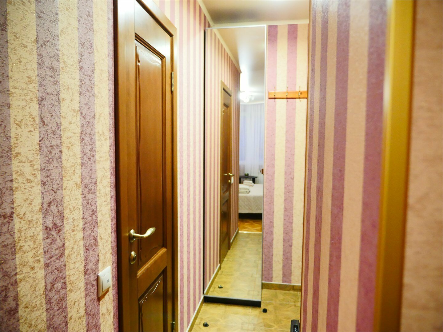 Люкс с кроватью размера "queen-size" и гидромассажной ванной