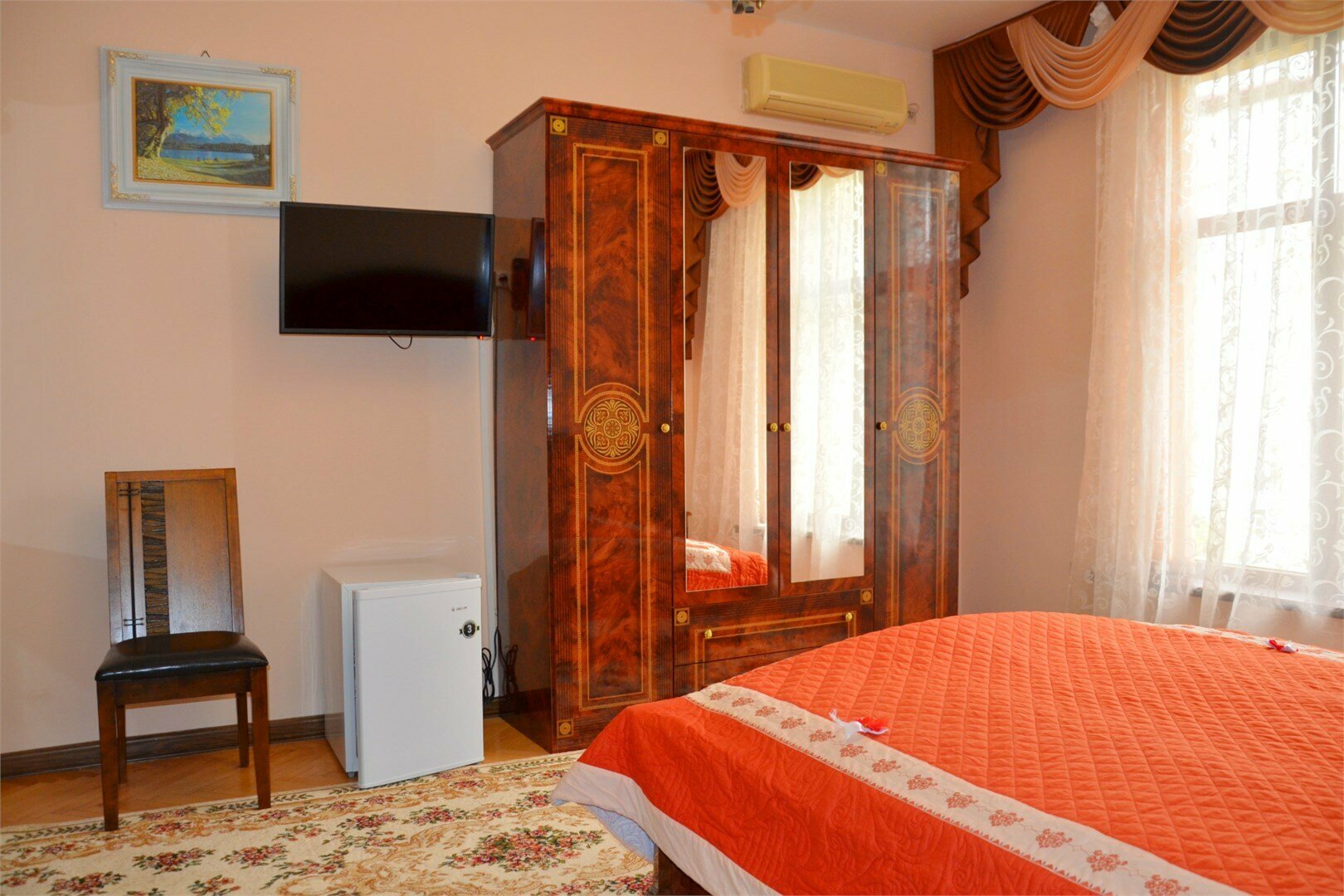 Люкс с балконом