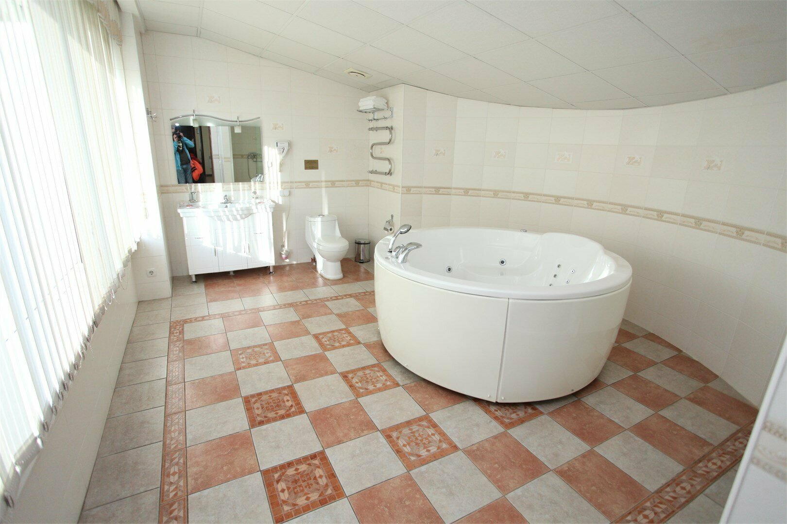 Люкс с кроватью "king-size"