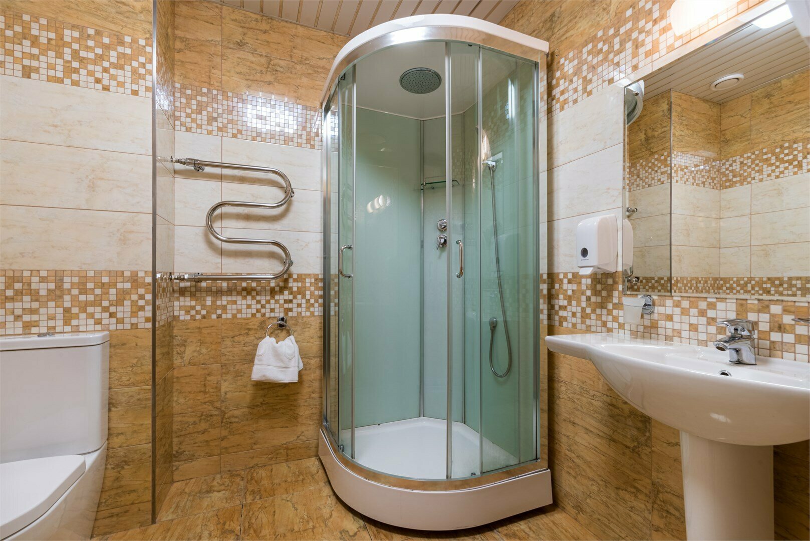 Комфорт двухместный с 1 кроватью или 2 отдельными кроватями (с кондиционером)