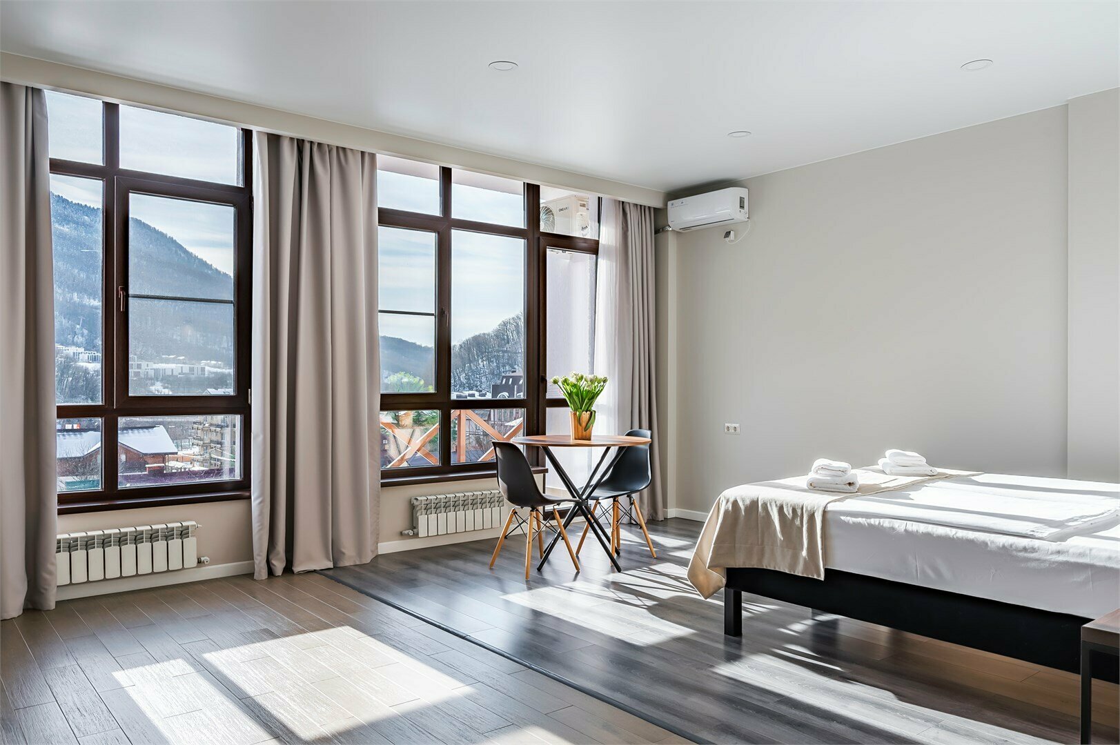 Супериор с балконом