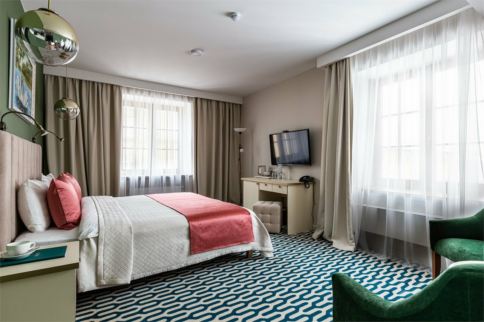 Улучшенный двухместный номер с 1 кроватью