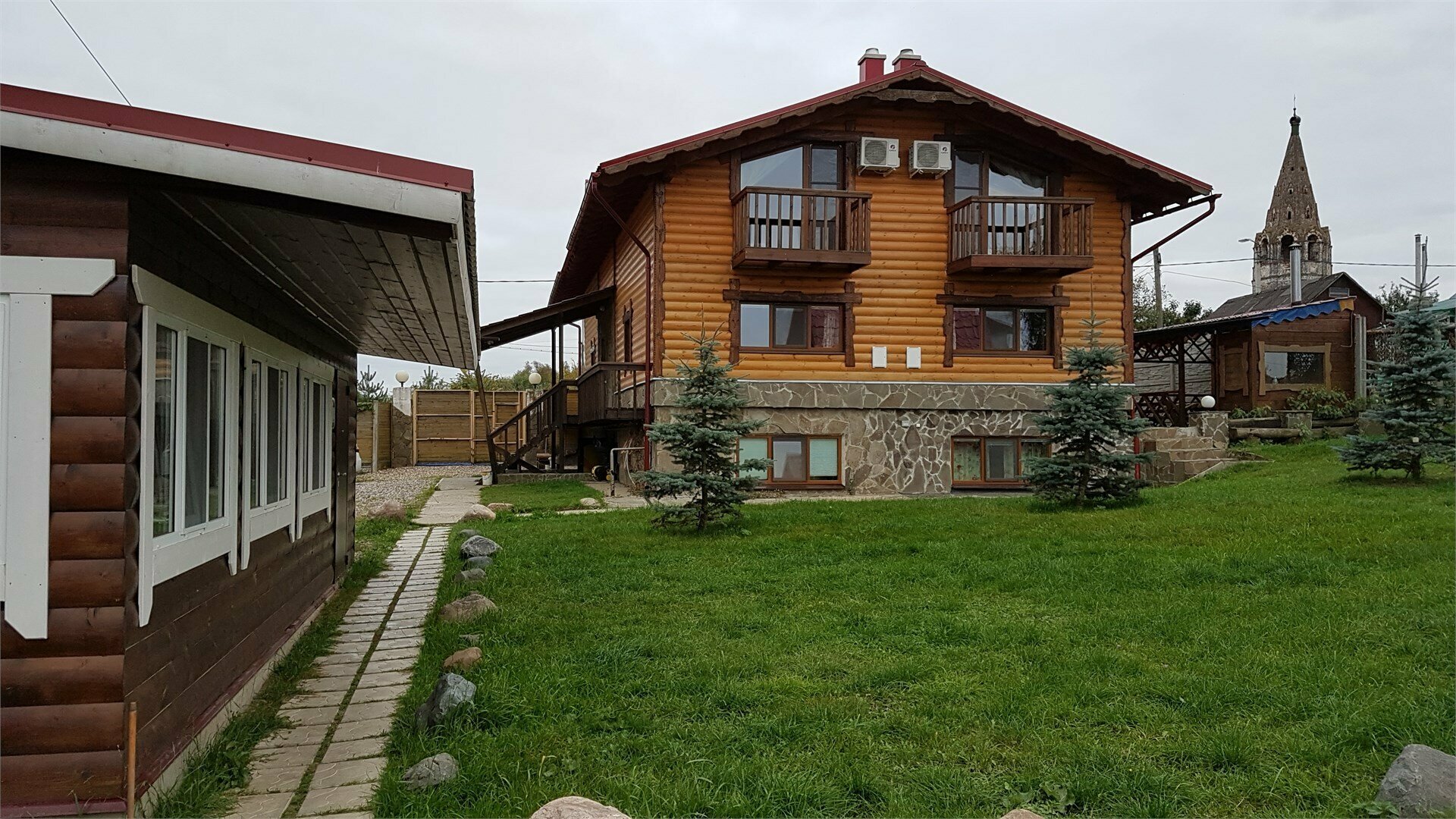 Двухуровневые аппартаменты ПОЛУЛЮКС