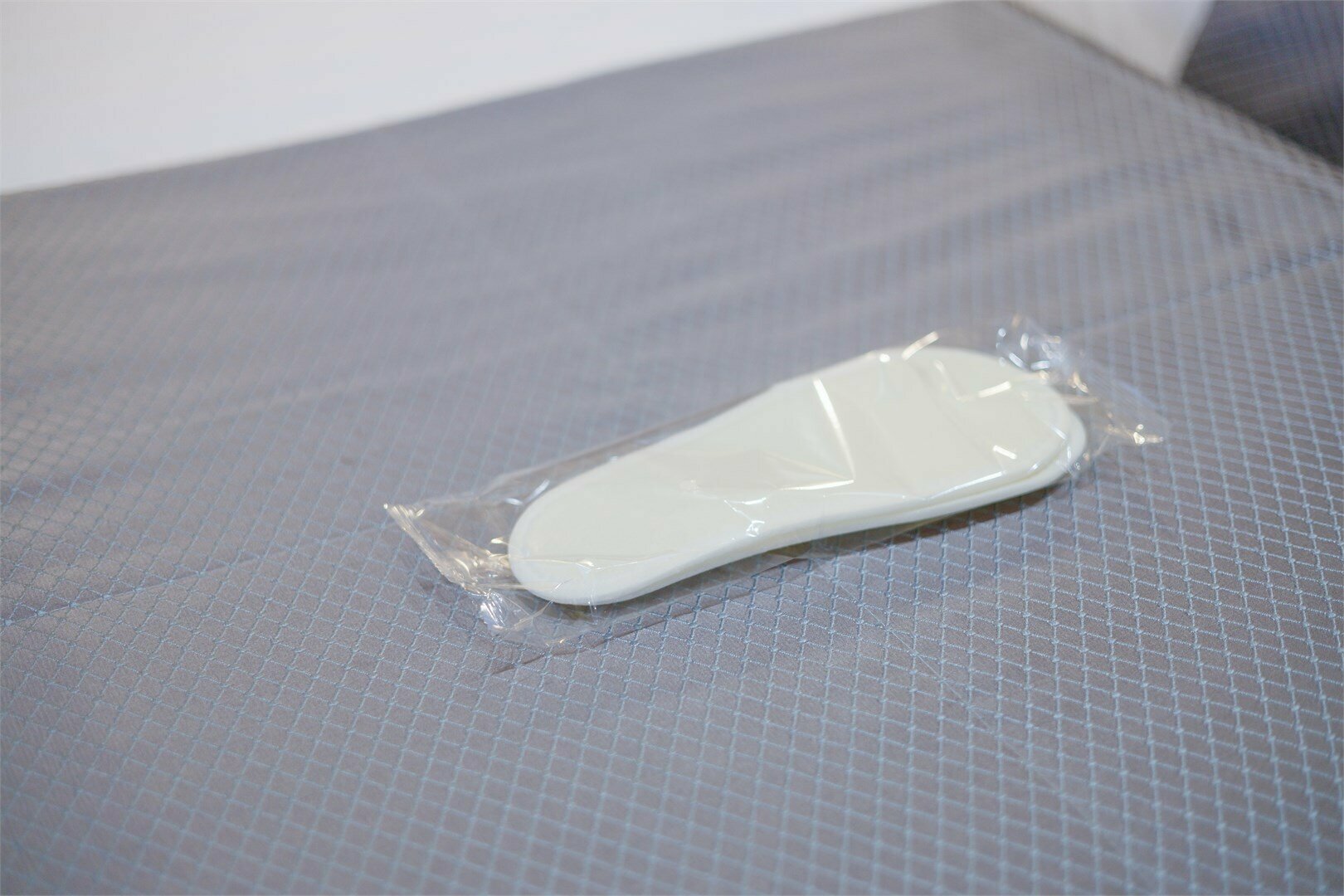 Небольшой двухместный номер с 2 отдельными кроватями