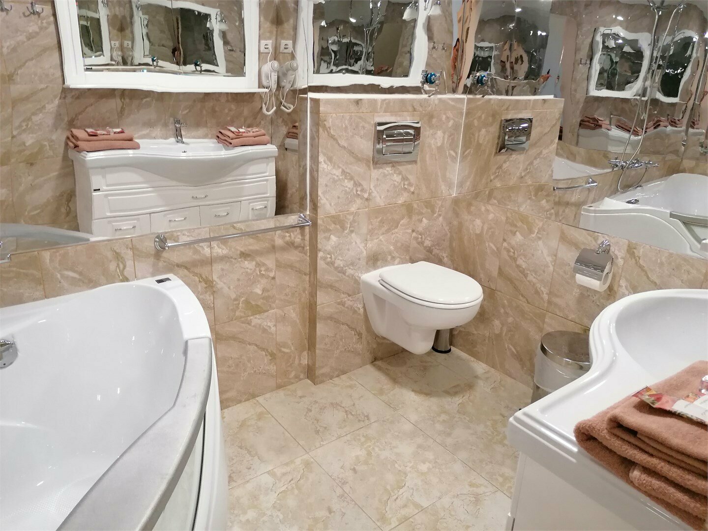 Категория 1 (Апартаменты с видом на Неву)