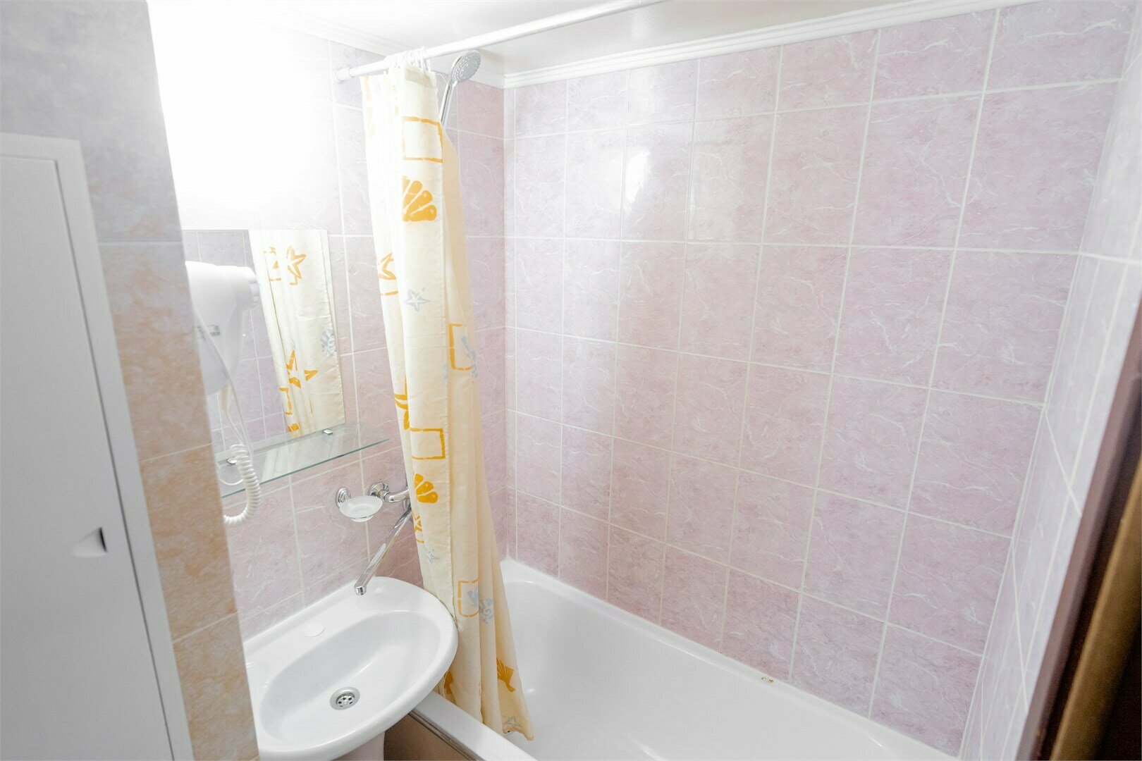 Улучшенный семейный номер