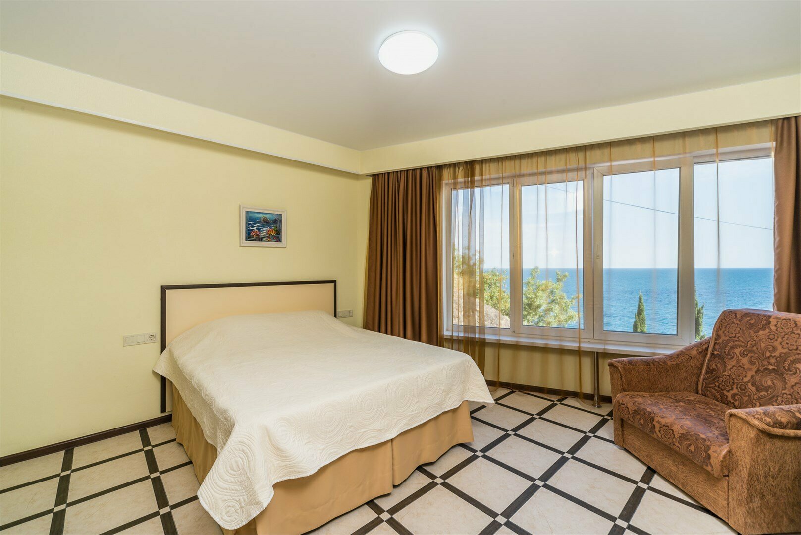 Апартаменты - Первый этаж