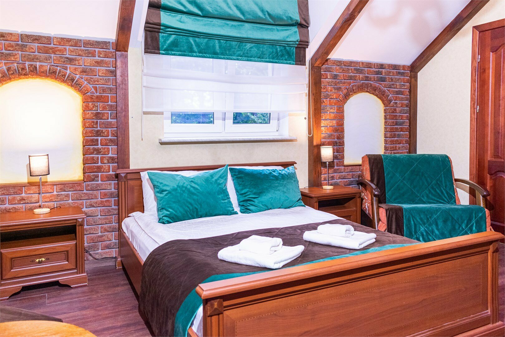 Полулюкс (DBL+ExB)