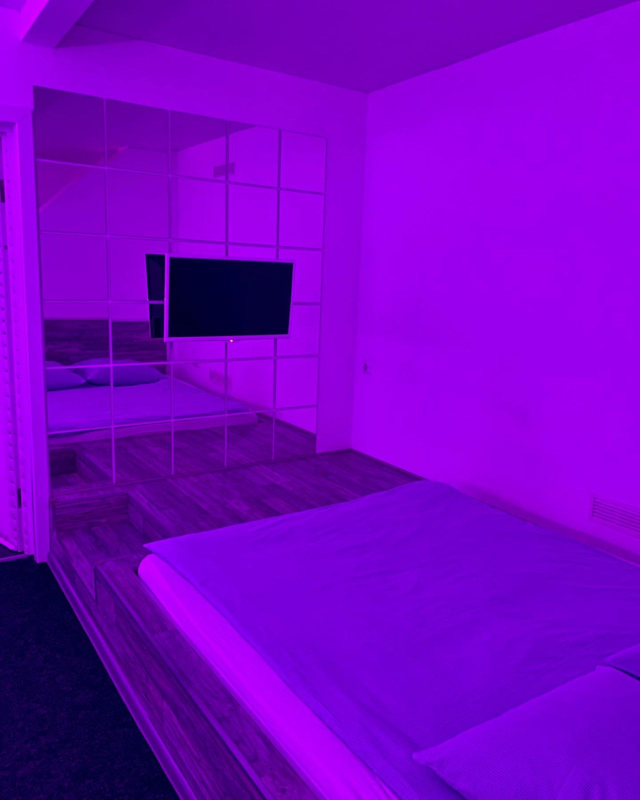 Большой двухместный номер с 1 кроватью