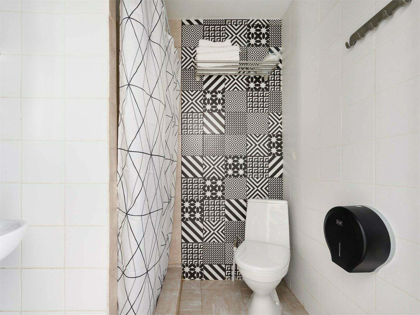 Студия с одной большой кроватью