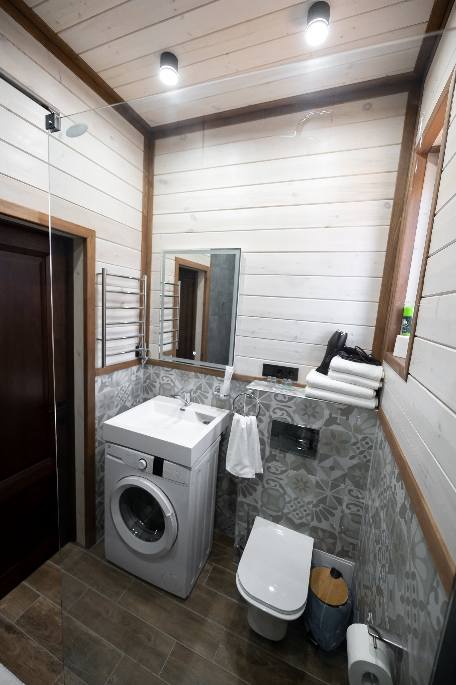 Дом  с террасой, навесом, мангалом, бассейн включен в стоимость проживания