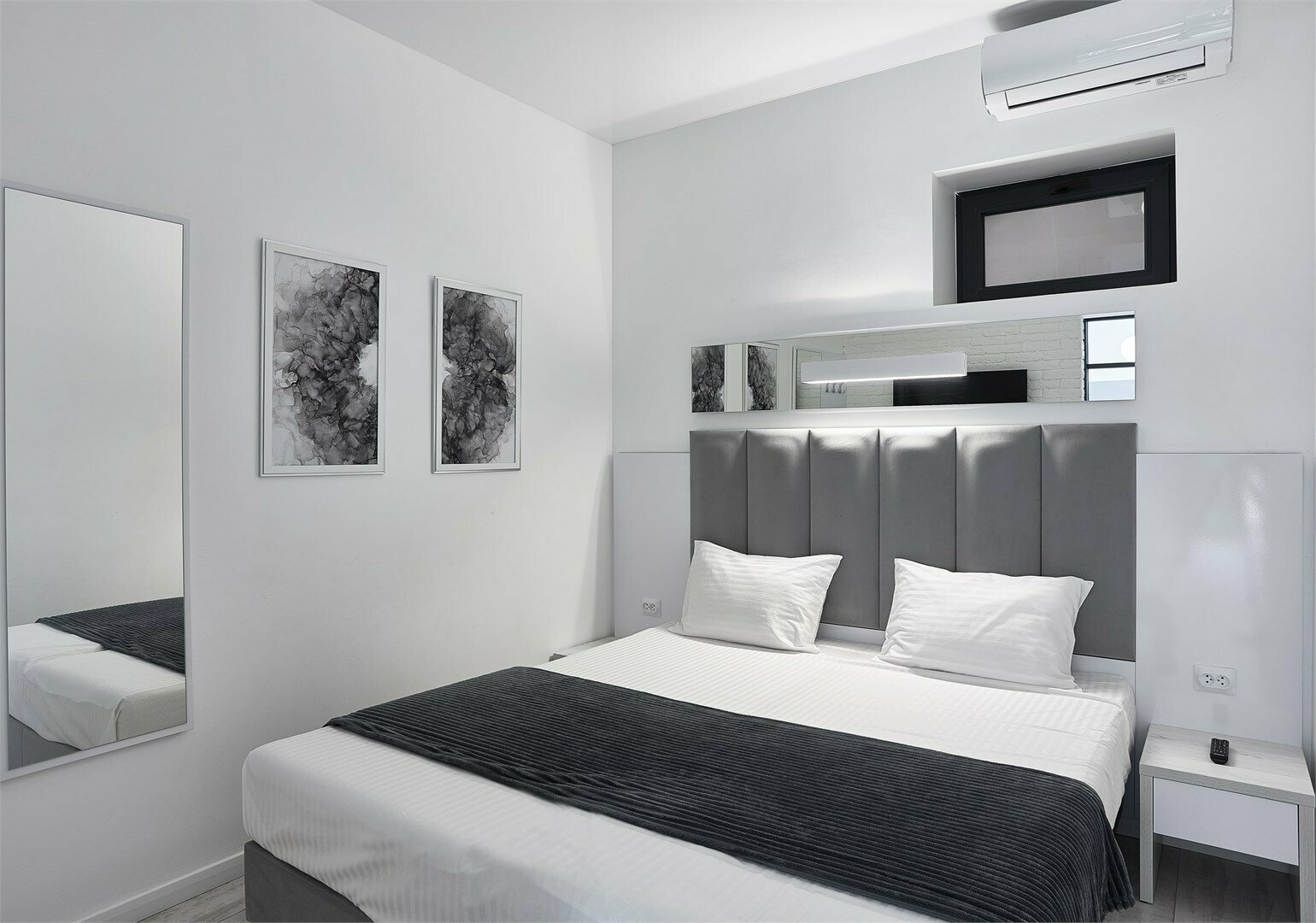 Апартаменты с видом на бассейн