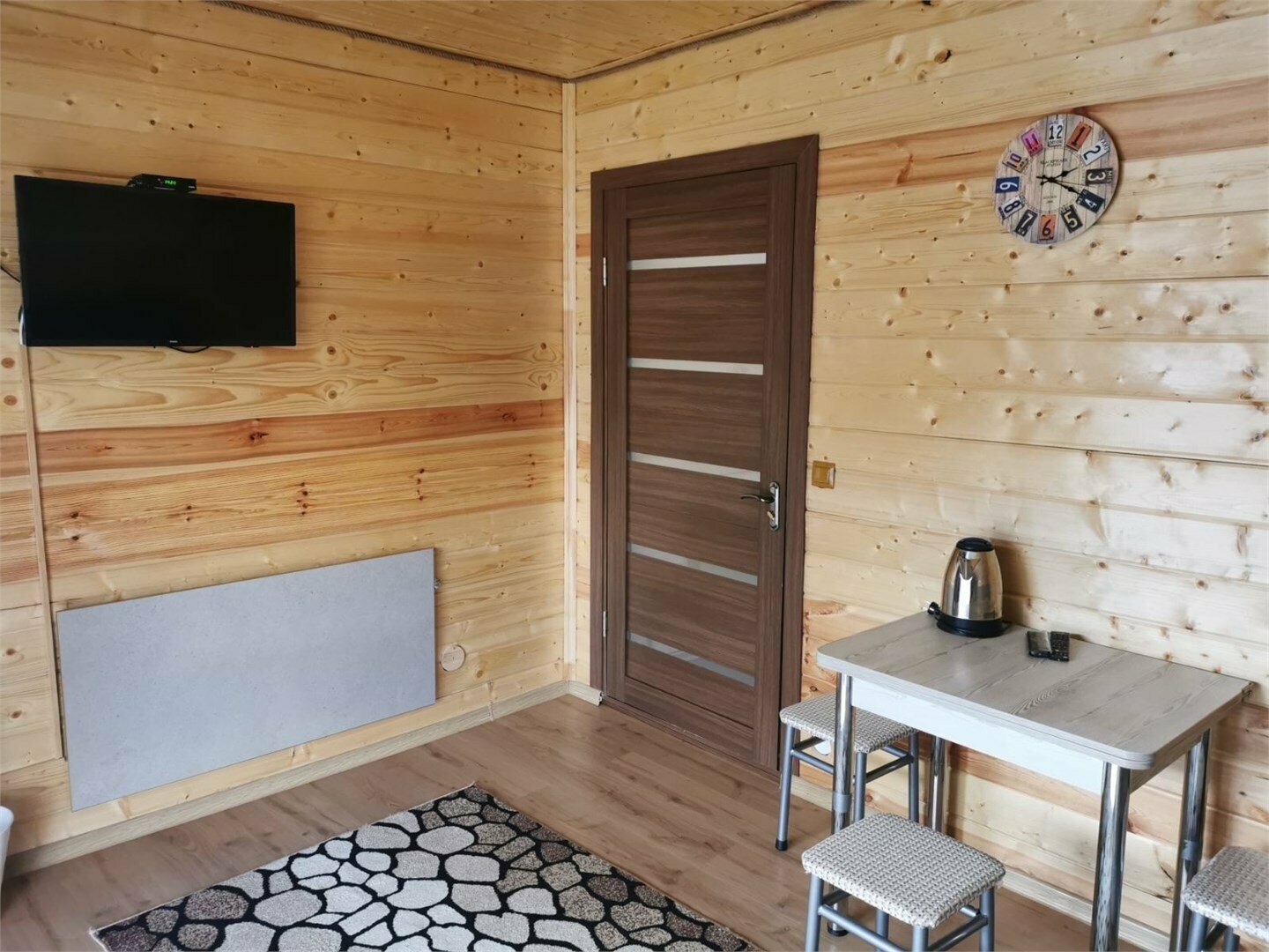 Семейный номер с видом на горы