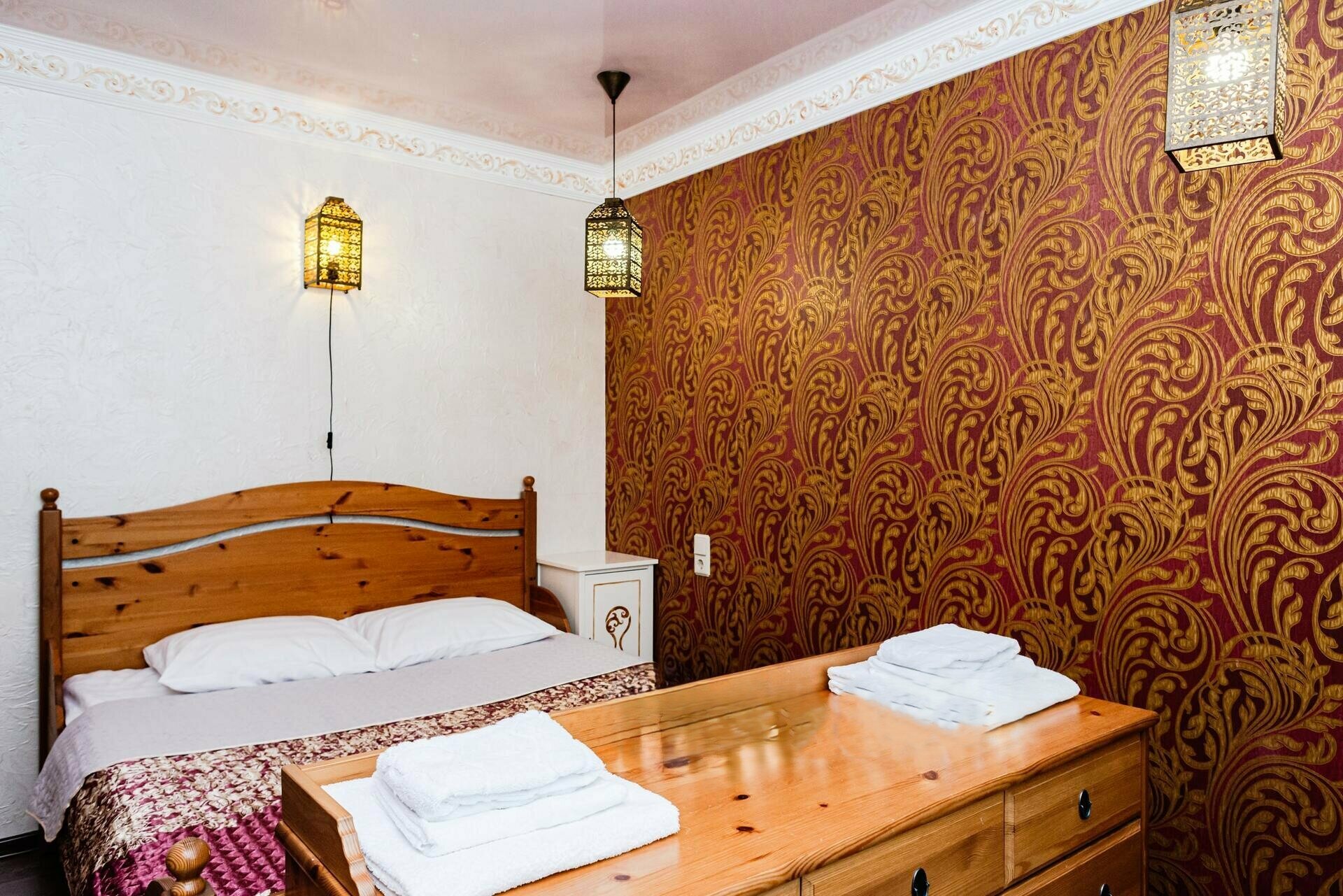 Четырехместный номер с ванной комнатой