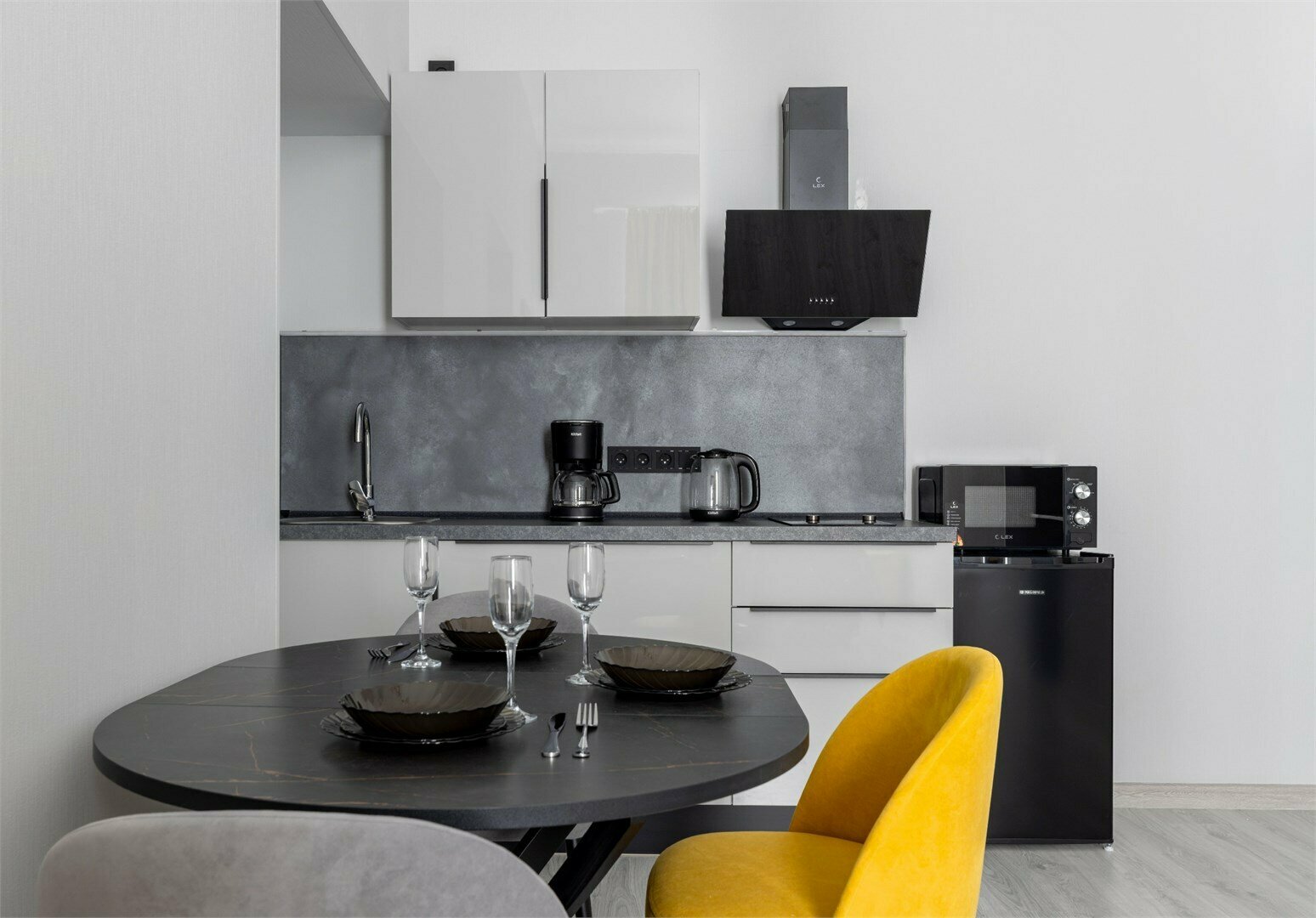 Апартаменты-студио у Казанского собора