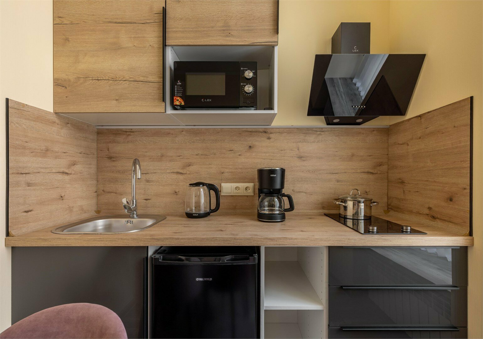 Двухкомнатные евро апартаменты у Казанского собора