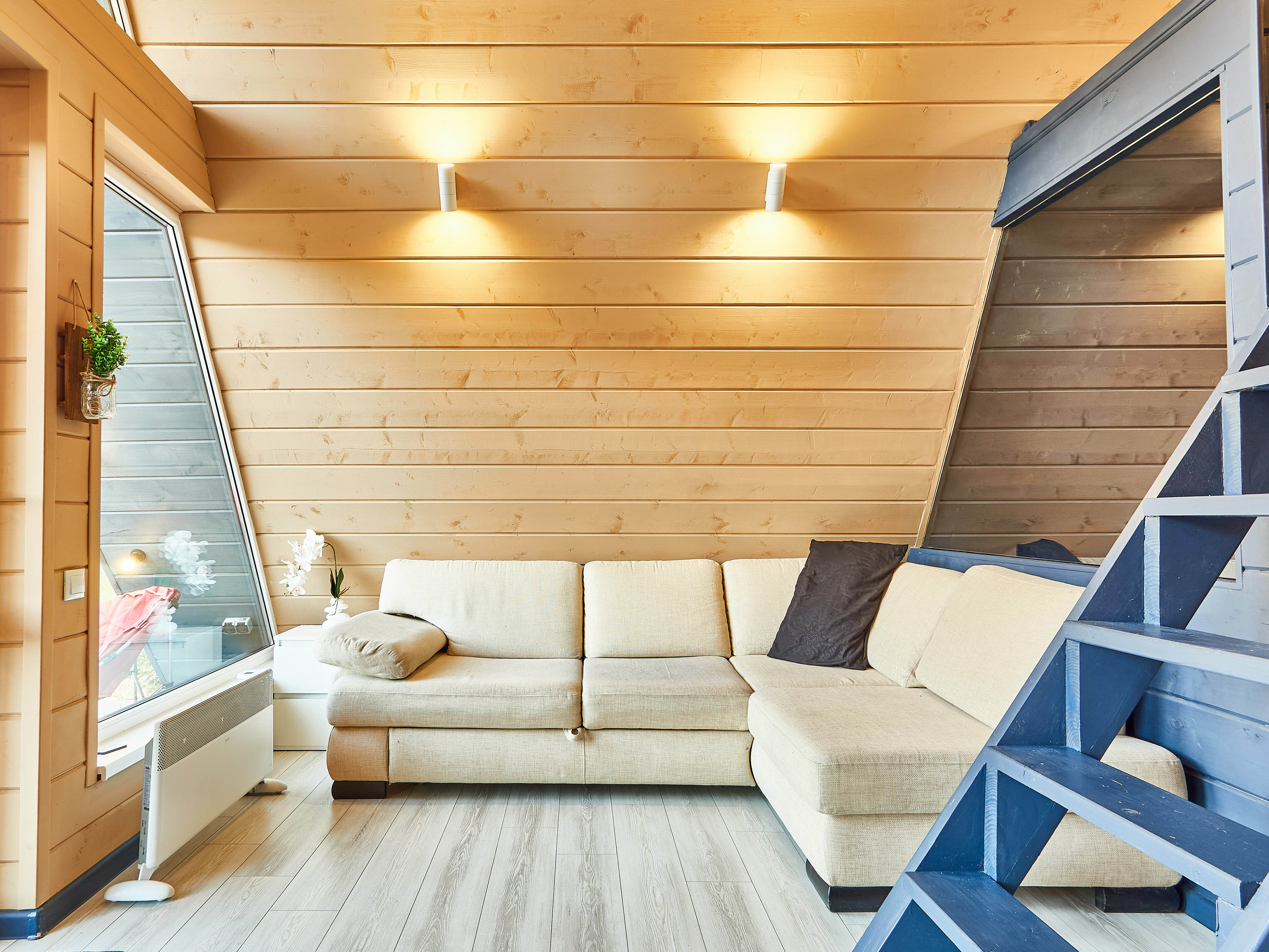 Дом Афрейм синий 75 м2 с видом на реку