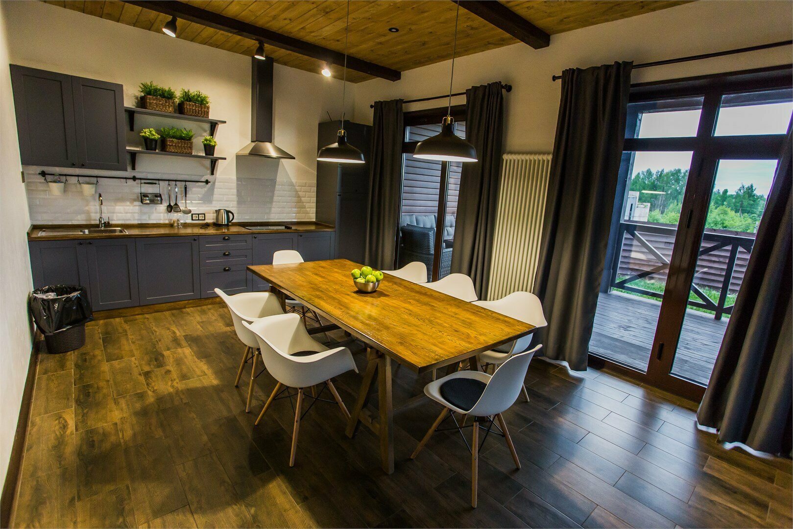 Дом 1 с бассейном и сауной