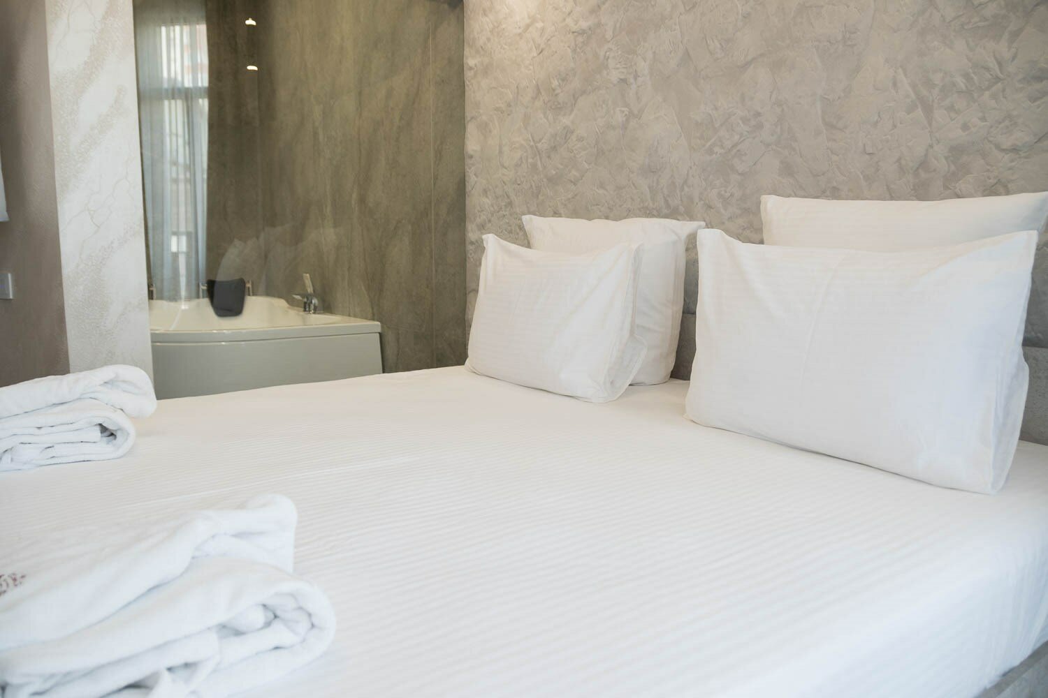 Джуниор Сьюит 208 Авторский  дизайн. Номер с джакузи